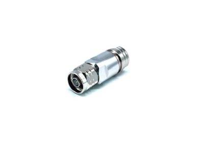 N Male Connector for 1-2 feeder cable. Conectores Radiofrecuencia